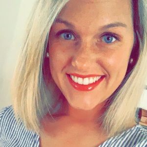 Meet your Posher, Cydney